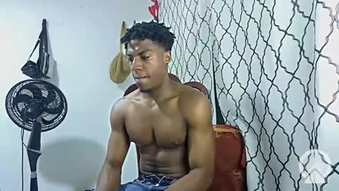 sugarbaby online show from March 10, 12:39 am