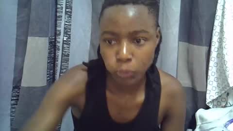 Leila online show from February 25, 10:41 am