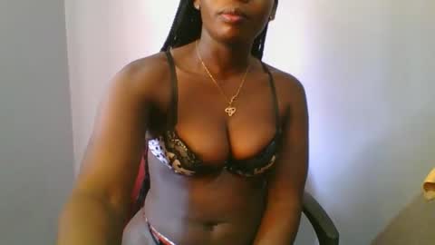 phanice online show from March 5, 8:00 am