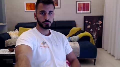 Snapshot of hornyasfuckk33 chatting on October 31, 11:21 am hornyasfuckk33 online show from October 31, 11:21 am