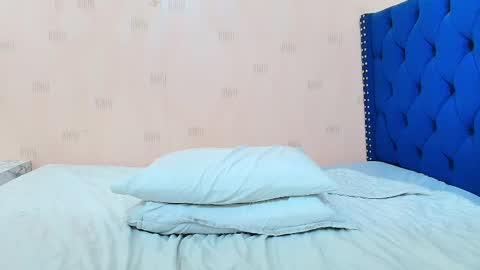Snapshot of hornybarelylegalgirl chatting on March 2, 3:48 pm Khloe online show from March 2, 3:48 pm