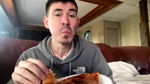 Justin 7 inches online show from November 16, 8:22 pm