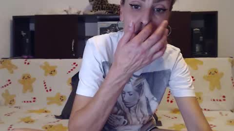 Snapshot of hornygirllx chatting on October 11, 6:44 pm AshlineKatte online show from October 11, 6:44 pm