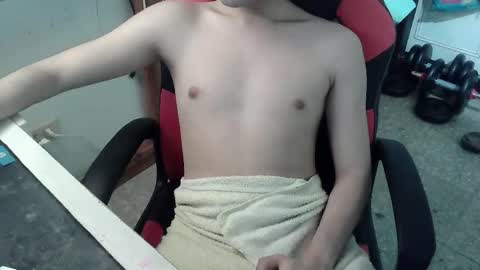 Flea online show from February 23, 10:45 pm