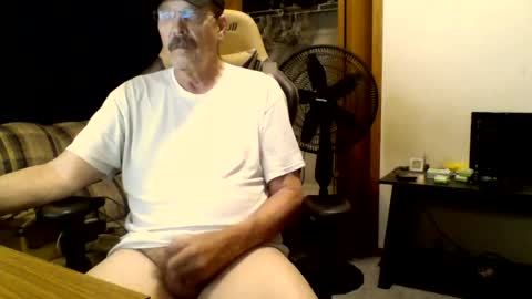 hornymanwi online show from July 28, 12:23 pm