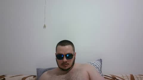 hornymonkey991 online show from April 18, 10:54 pm