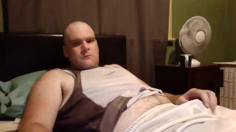 Snapshot of hornyrapper88 chatting on December 2, 12:02 pm hornyrapper88 online show from December 2, 12:02 pm