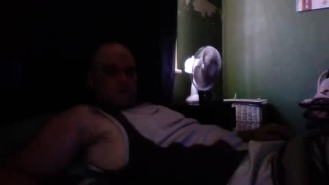 Snapshot of hornyrapper88 chatting on December 3, 3:37 am hornyrapper88 online show from December 3, 3:37 am