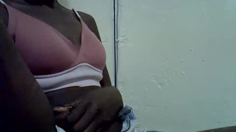 hornysoul02 online show from February 19, 7:40 am