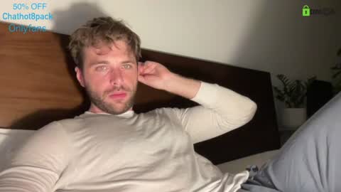 Edward aka Wolf online show from July 14, 3:33 am