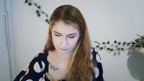 NINA online show from February 12, 7:45 am