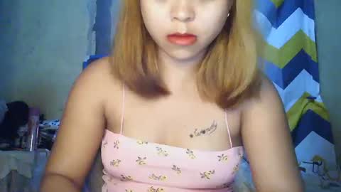 hot_asian69x online show from November 12, 4:20 pm