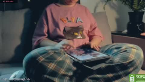   online show from February 17, 11:44 am