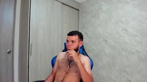 hot bad boy69 online show from April 30, 8:47 pm