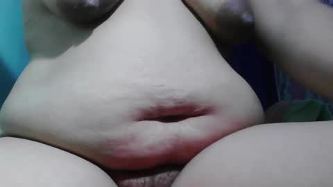 Snapshot of hot_clit28 chatting on February 27, 5:40 am ana online show from February 27, 5:40 am