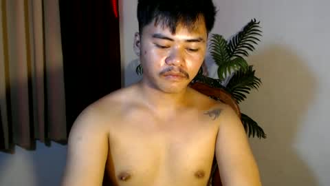 hot_emmanuel online show from July 3, 5:56 am