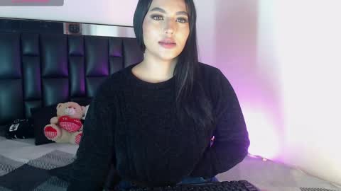 K E N D A L L online show from January 12, 4:52 am