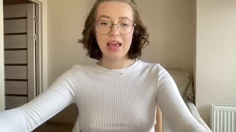 Lina online show from December 29, 10:23 am