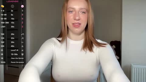 Lina online show from December 1, 7:28 am