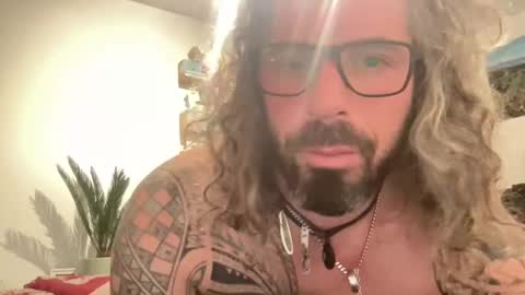 letmedoo2 online show from January 2, 11:16 pm