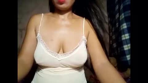 hot_warrios247 online show from March 10, 2:06 am