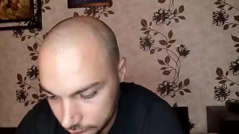 Kristiyan online show from May 31, 9:05 pm