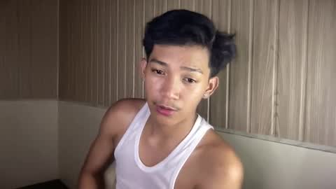 hotasian_jerome online show from April 24, 1:02 pm