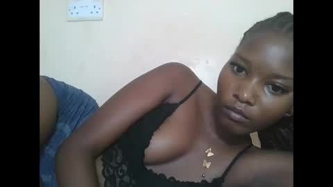 love online show from October 6, 12:23 pm