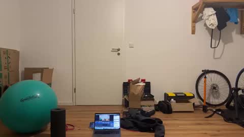 hotboyfeet92 online show from January 28, 8:26 pm