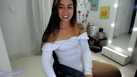 SECRET ROOM shhhhhh  make me very happy link AMAZON online show from September 30, 3:22 pm