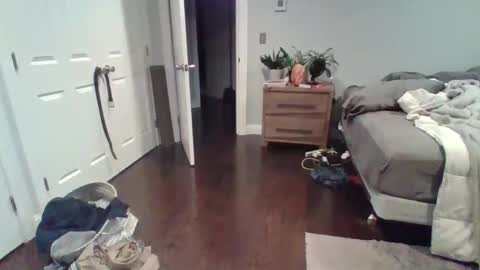 Snapshot of hotdog1124 chatting on September 24, 11:17 am hotdog1124 online show from September 24, 11:17 am