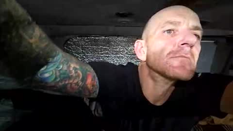 hotdogstuffer online show from November 16, 3:52 am