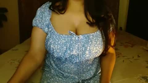 Eliza i dont show face in any show online show from February 12, 9:18 pm