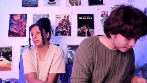 Sam and Nico online show from March 6, 5:50 am