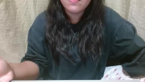 hotiemorenagurl18 online show from October 2, 2:10 am