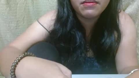 hotiemorenagurl18 online show from September 26, 2:14 pm