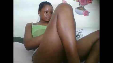 LOYCE online show from October 17, 7:07 pm