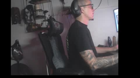 hotkinkytat online show from April 19, 6:32 pm