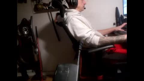 hotkinkytat online show from January 22, 10:05 pm