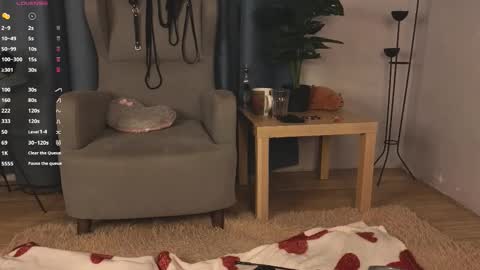 Allison  online show from September 24, 5:09 pm