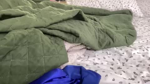 Annabelle online show from March 30, 8:42 pm