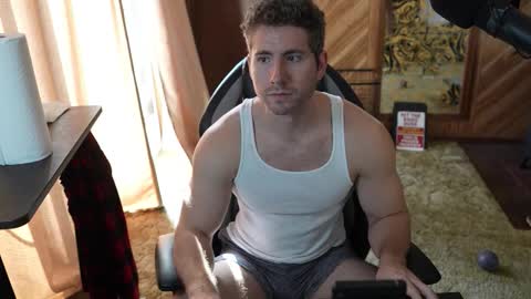 hotmuscles6t9 online show from February 19, 3:55 pm