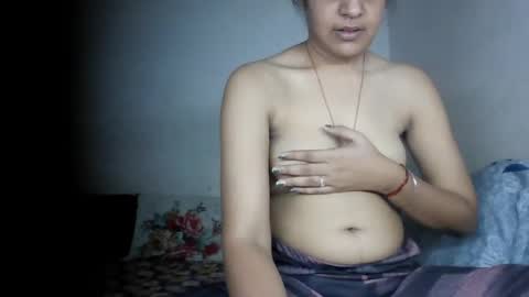 lola online show from June 5, 6:52 am