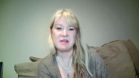 hotpepperose online show from December 5, 12:06 pm