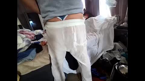 hotrox6942 online show from November 9, 3:59 pm