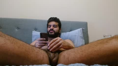 hotsexdude69 online show from December 6, 4:08 am