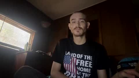 Snapshot of hotsexyricky24 chatting on October 31, 3:34 pm HotSexyRicky24 online show from October 31, 3:34 pm