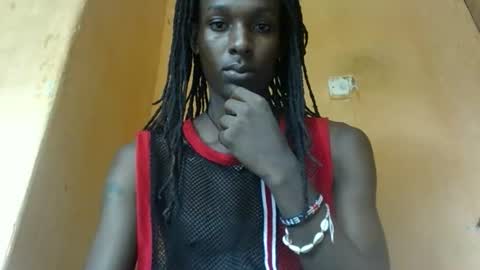 hotshadowx online show from April 26, 8:23 am