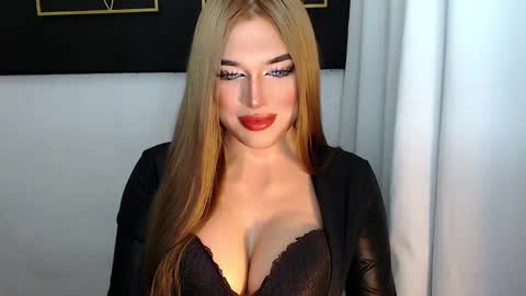 STELLA online show from January 18, 6:56 am