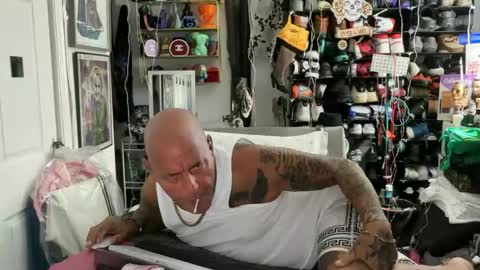 hotstuff775616 online show from March 10, 2:49 am